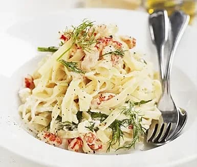 Kräftpasta med pepparrot