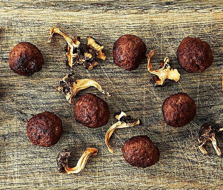 Kristins köttbullar med trattkantareller