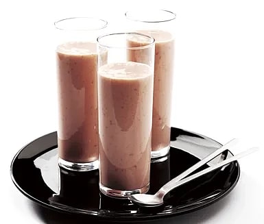 Laddad mellanmålsdrink