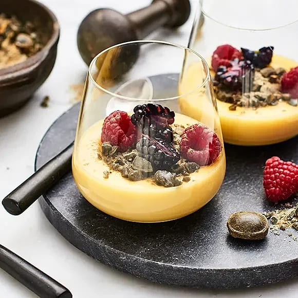 Lakritspannacotta med turkisk peppar