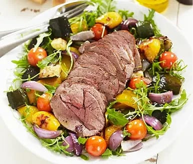 Lammstek med ratatouillesallad