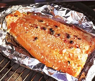 Lättrökt chiligravad lax