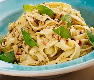 Linguine al pesto (Gudfaderns pasta)