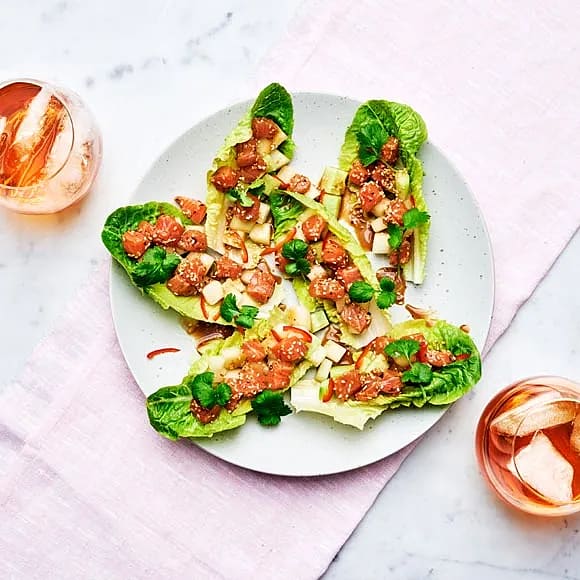 Marinerad lax i lime och sesam med melonsalsa