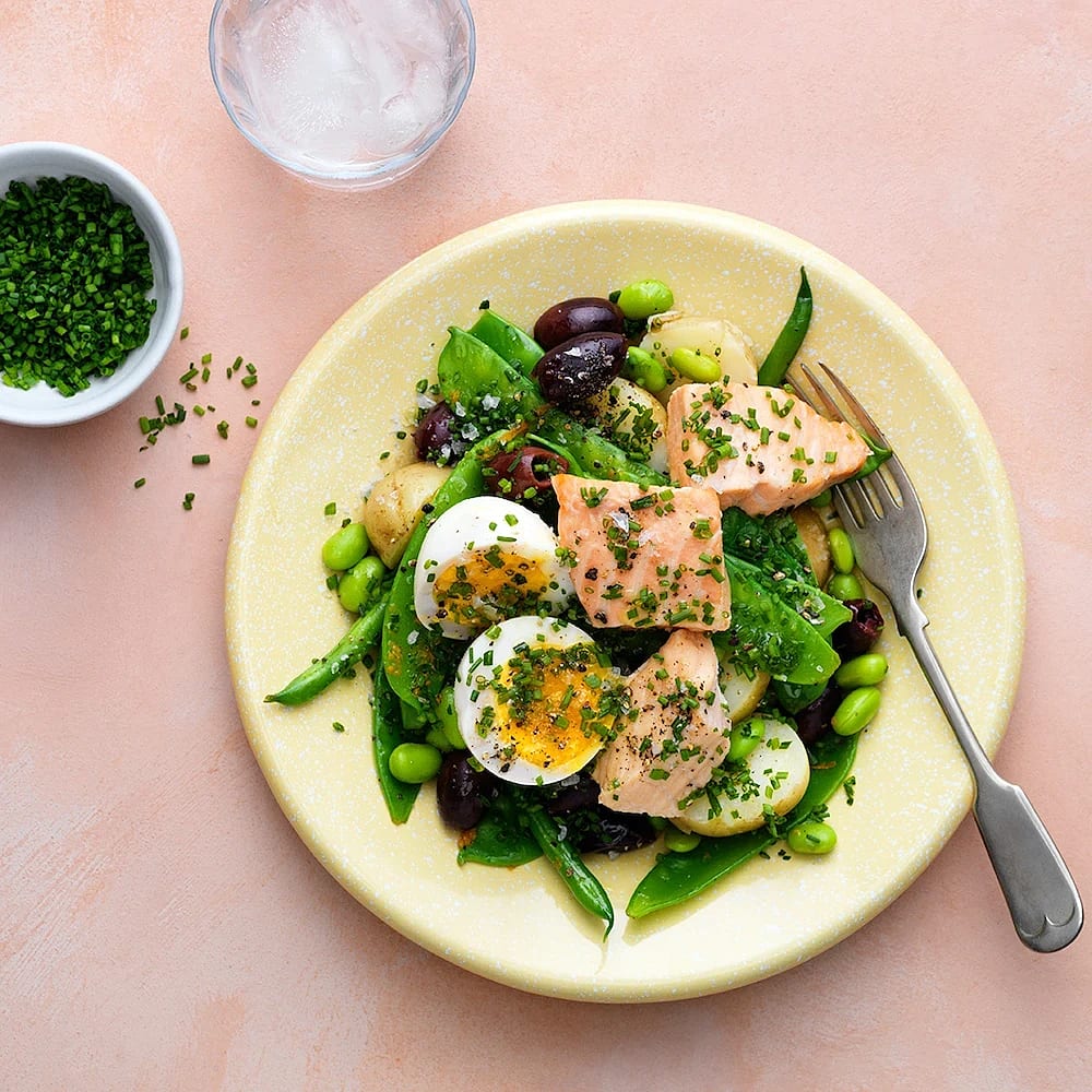 Nicoise-sallad med inkokt lax