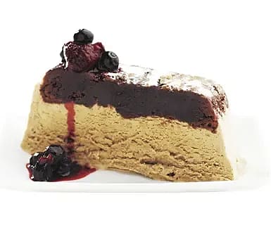 Nougatparfait med brownie och bär