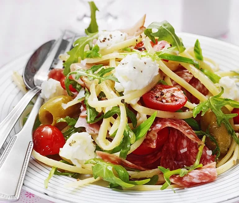 Olivpasta med salami