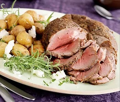 Örtkryddad lammstek med chèvre