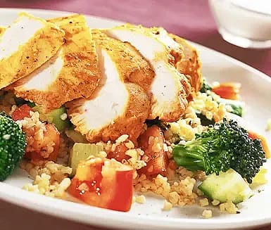 Örtmarinerad kyckling med bulgursallad