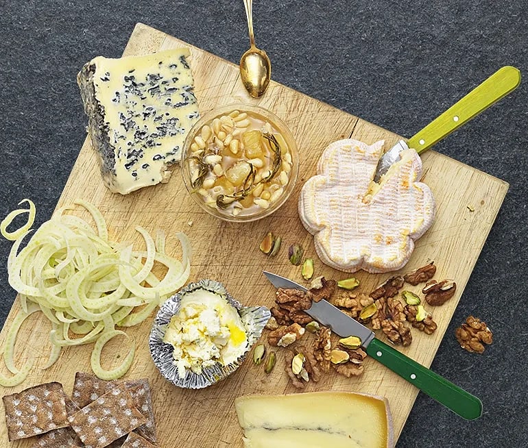Päronmarmelad med rosmarin och pinjenötter