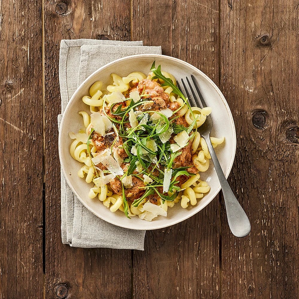 Pasta med svamp- och lökröra