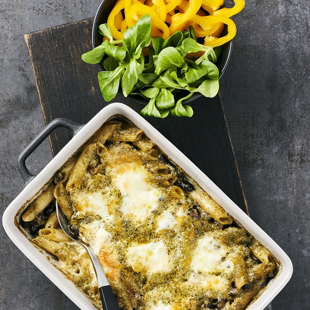 Pastagratäng med paprikapesto