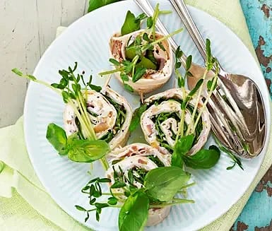 Pastramistubbar med olivmascarpone