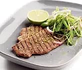 Pikant schnitzel med pressad potatis