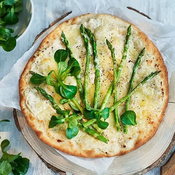 Pizza bianco med sparris