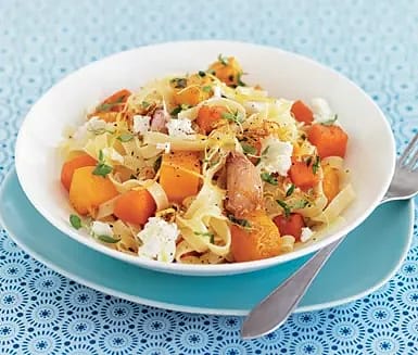 Pumpapasta med feta och vitlök