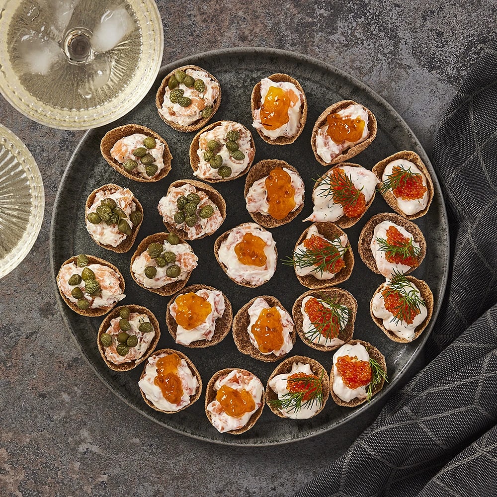 Rågcrisps med tre olika toppings