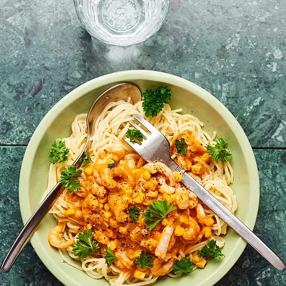 Räkor indienne med spaghetti