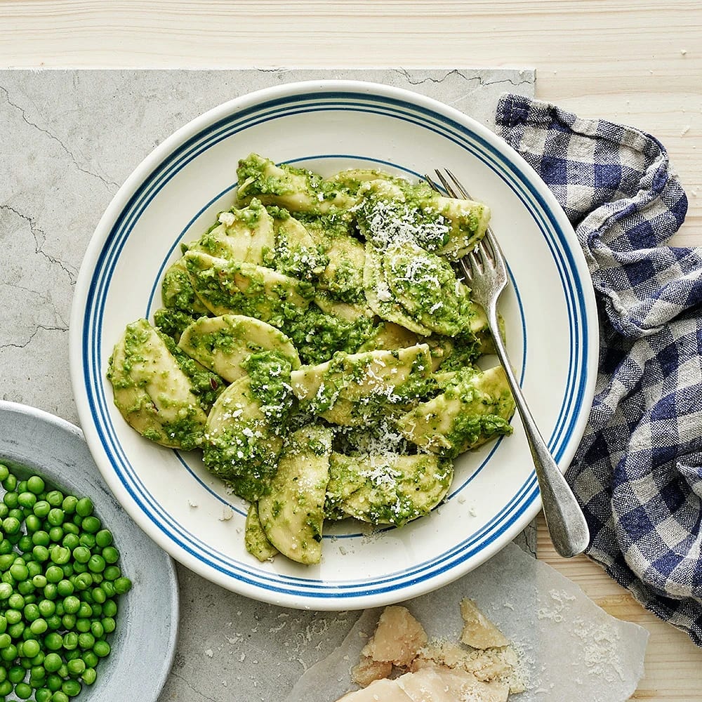Ravioli med grön ärtpesto