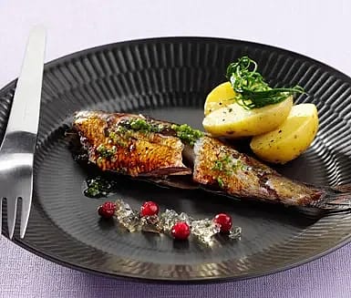Rökt salt sill med punschgelé