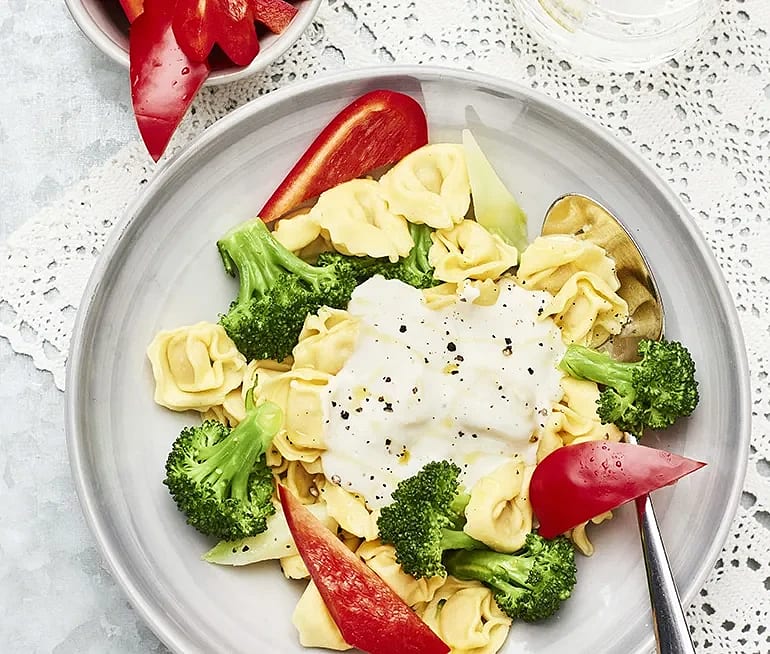 Skinkpasta med ostsås