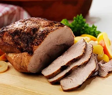 Skinkstek i lergryta med äpplen och ingefära