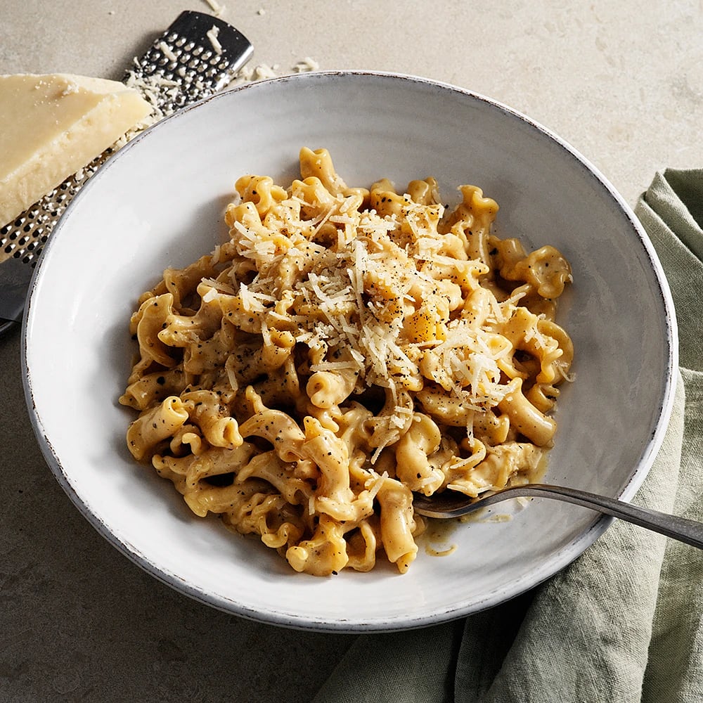 Smörig pasta med miso