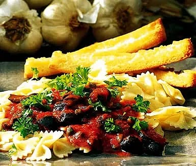 Snäckmakaroner med sardellsås