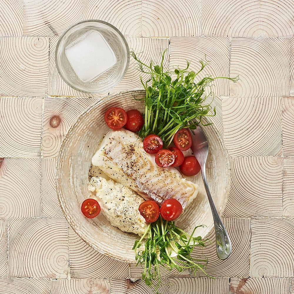 Torsk med gubbröra och ärtskott