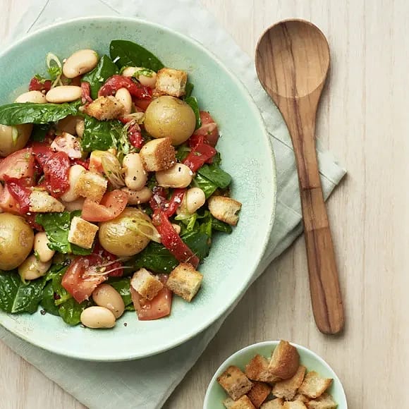 Toskansk bön- och brödsallad