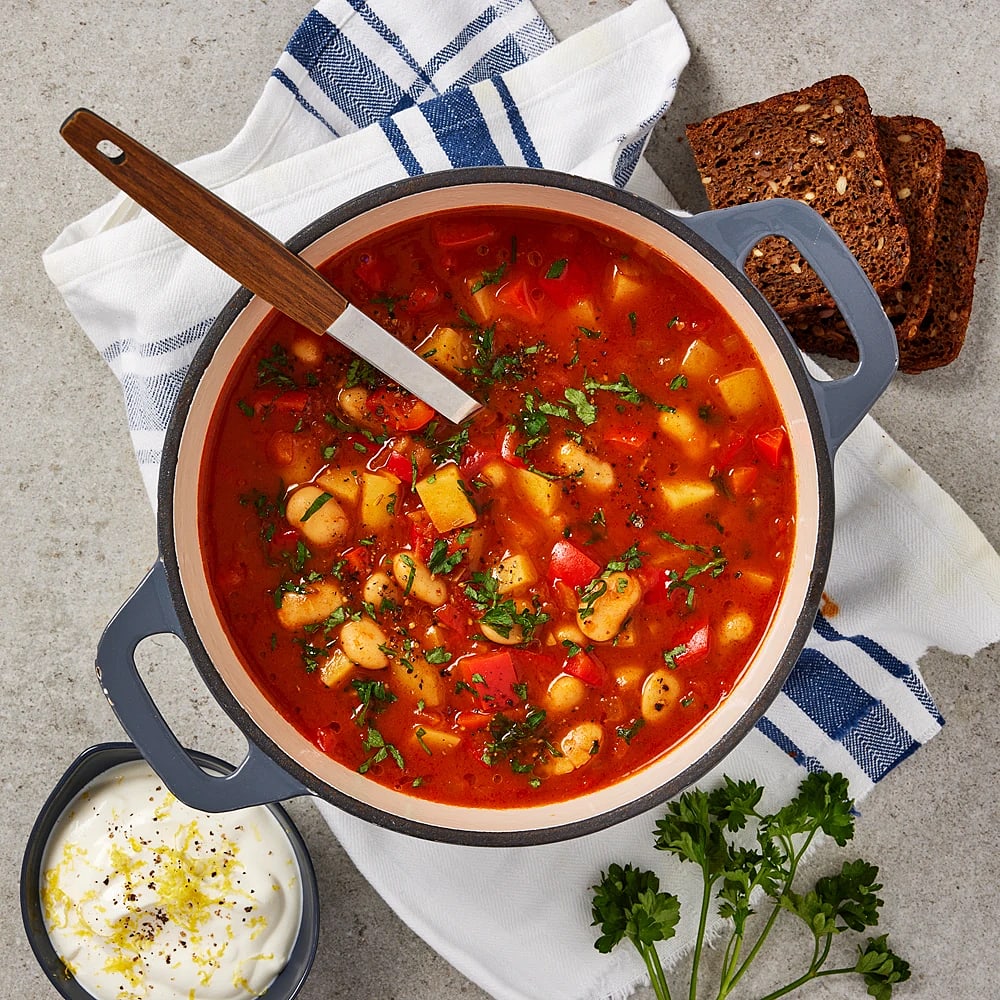 Vegetarisk gulasch med bönor